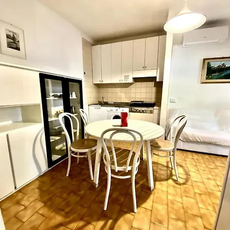 4 Posti Letto E Parcheggio Gratuito * 比比翁