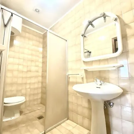 Appartement 4 Posti Letto E Parcheggio Gratuito *